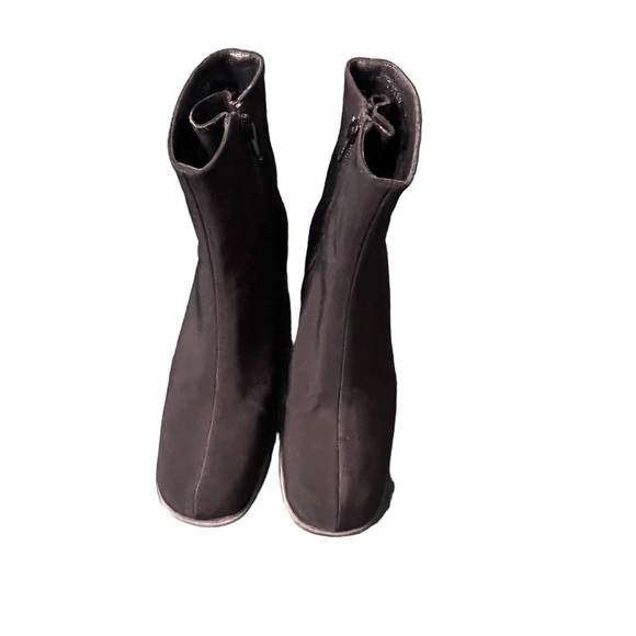 Stuart Weitzman Boots Size 6.5 B - Picture 4 of 11